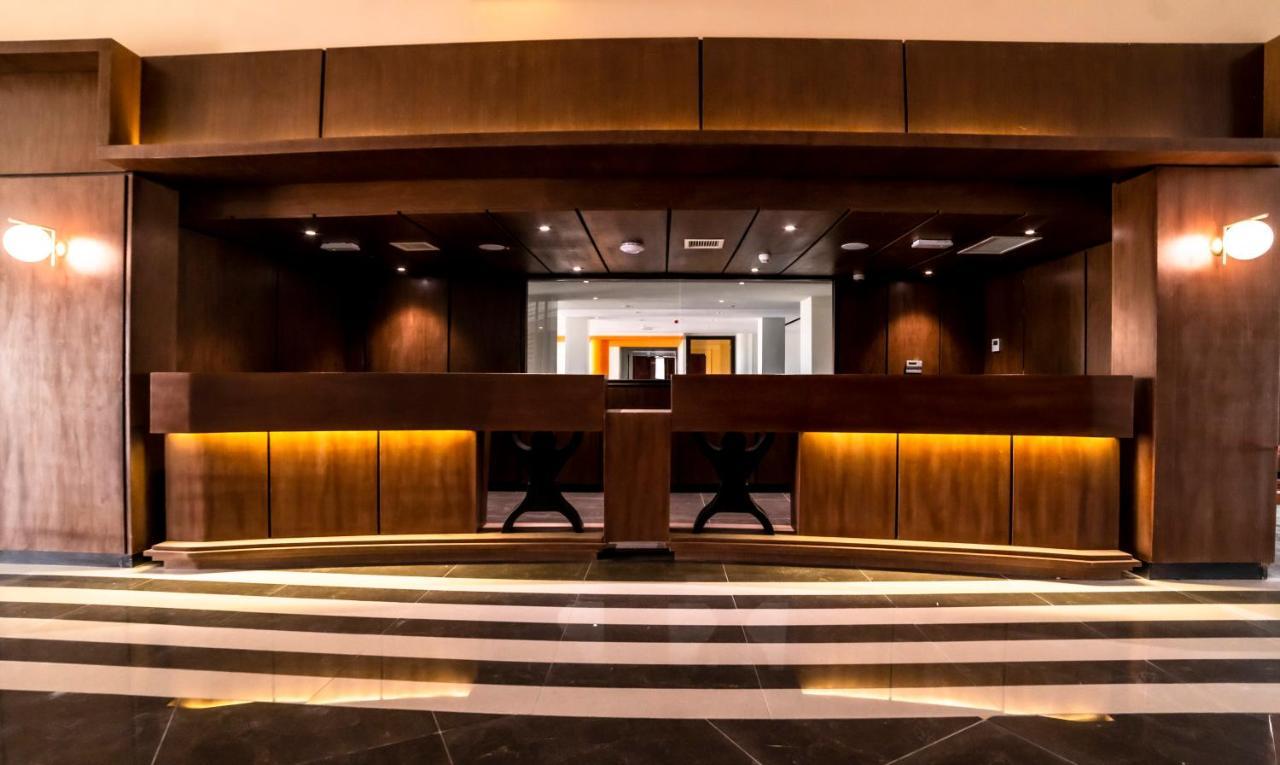 Best Western Plus Soaho Douala Airport ภายนอก รูปภาพ