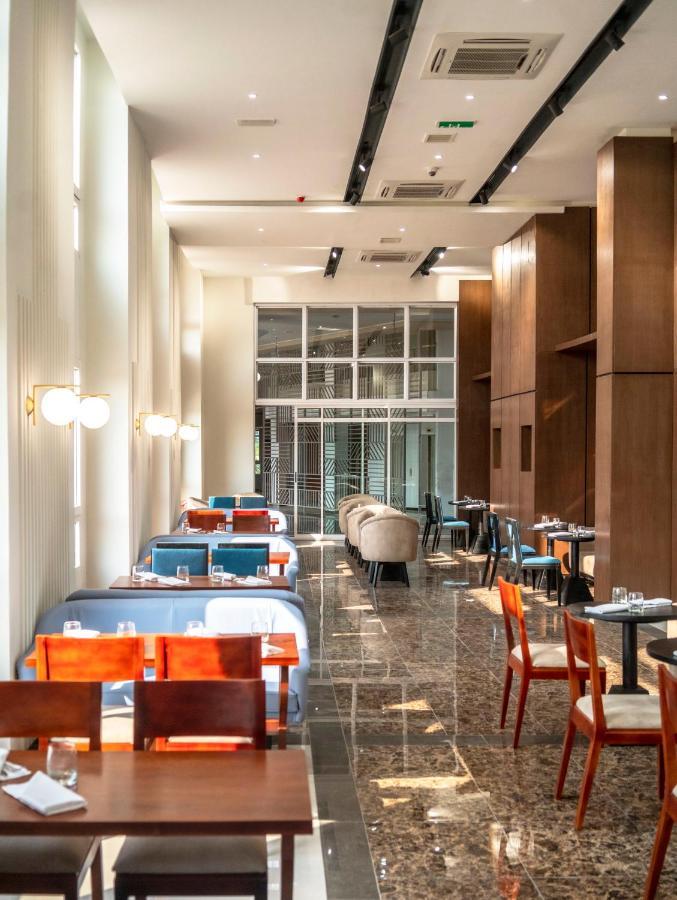 Best Western Plus Soaho Douala Airport ภายนอก รูปภาพ