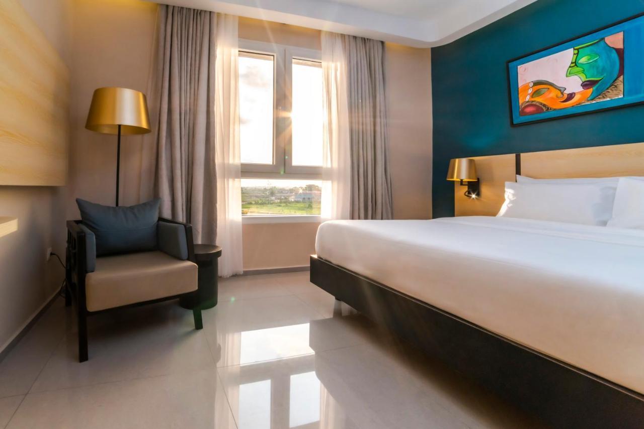 Best Western Plus Soaho Douala Airport ภายนอก รูปภาพ