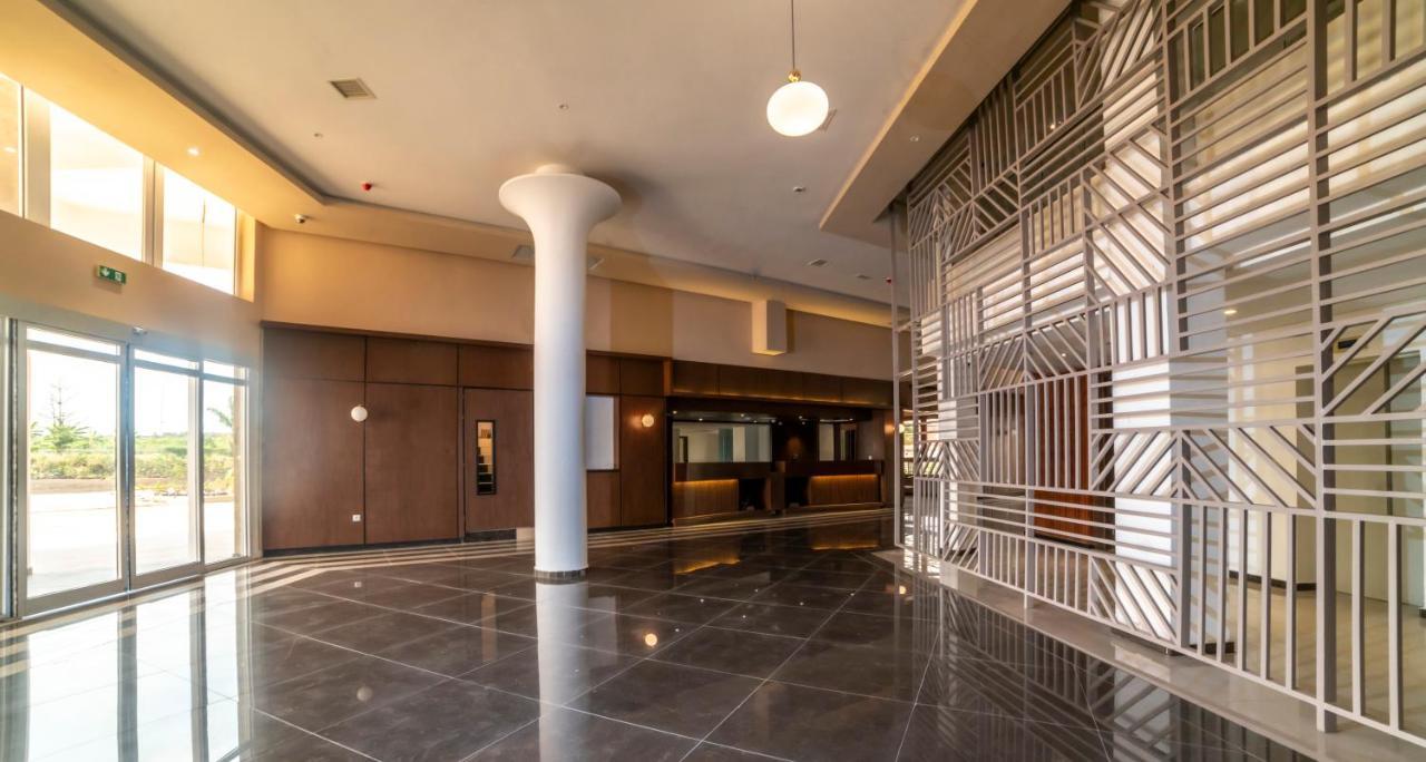 Best Western Plus Soaho Douala Airport ภายนอก รูปภาพ