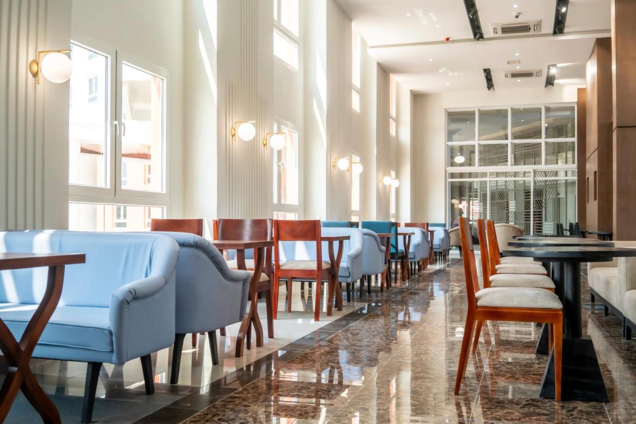 Best Western Plus Soaho Douala Airport ภายนอก รูปภาพ
