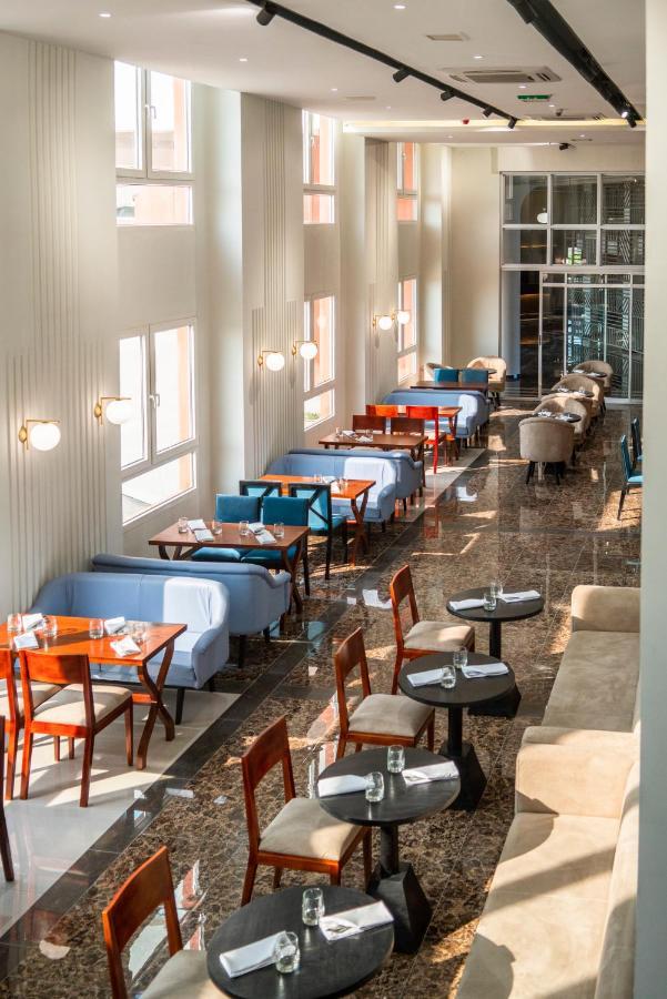 Best Western Plus Soaho Douala Airport ภายนอก รูปภาพ