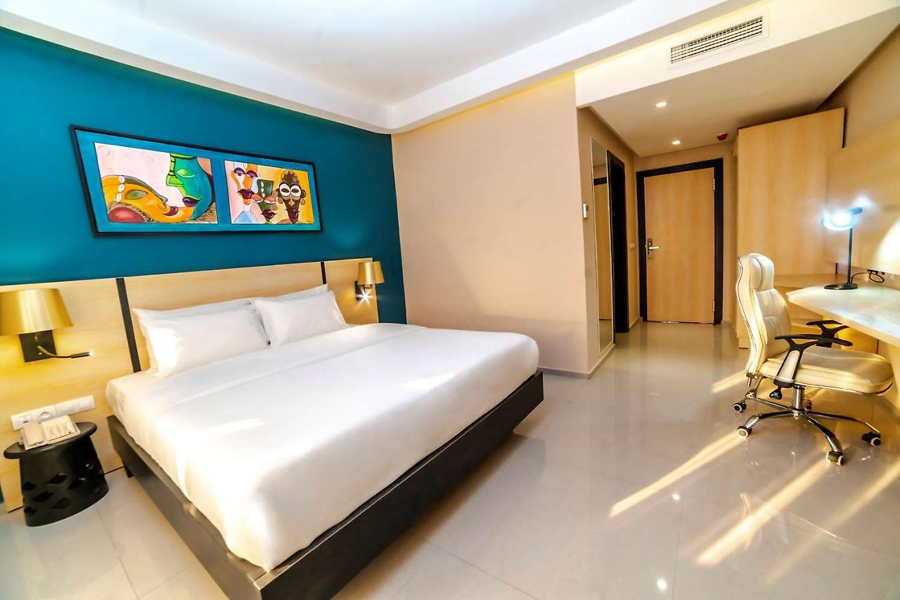 Best Western Plus Soaho Douala Airport ภายนอก รูปภาพ