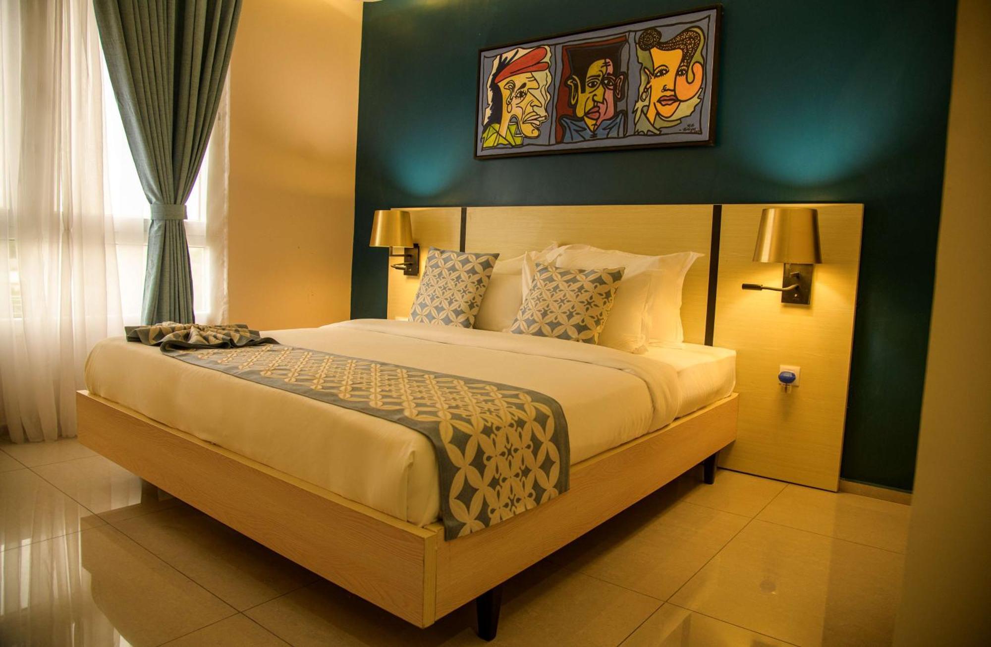 Best Western Plus Soaho Douala Airport ภายนอก รูปภาพ
